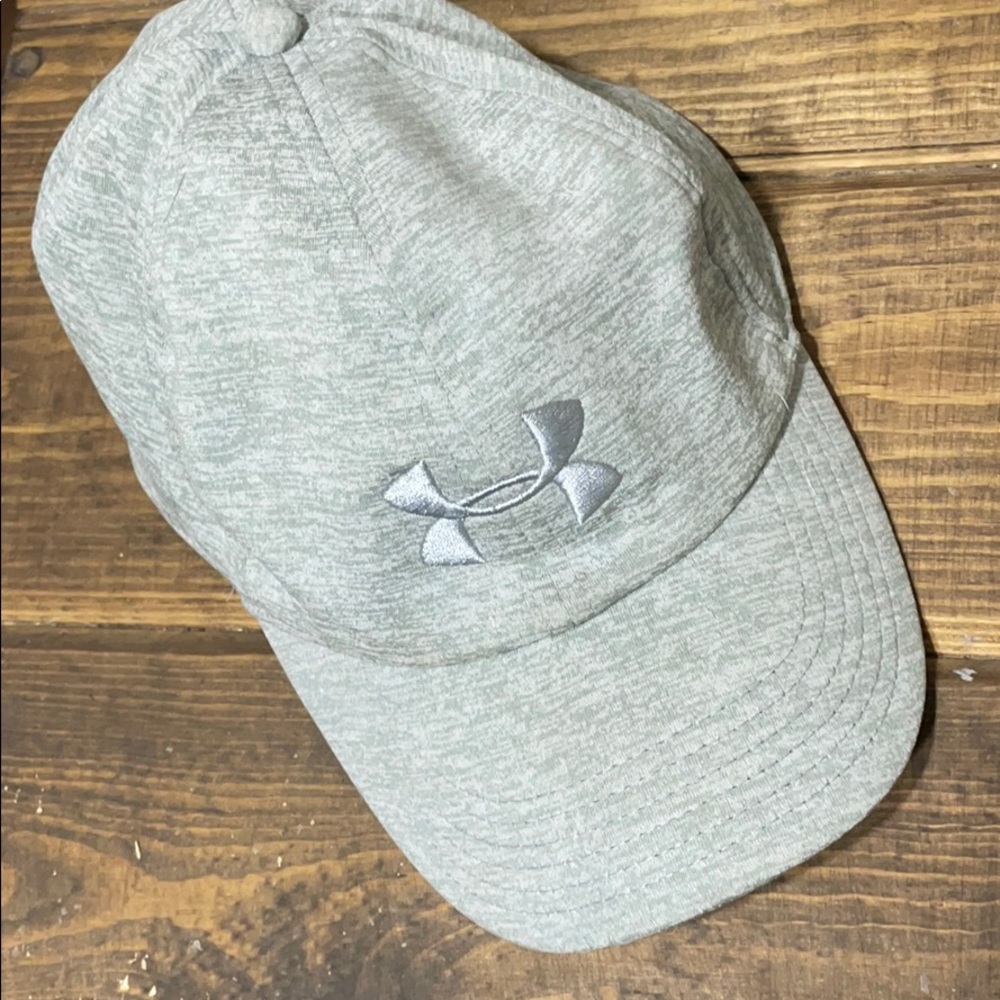 hat